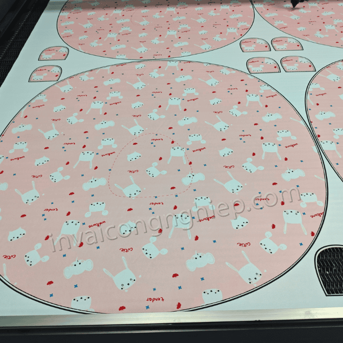 cắt laser đệm ngồi